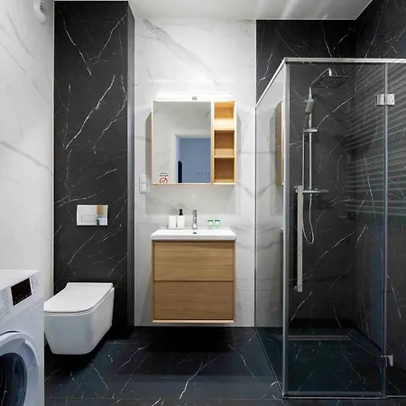 Warsaw-aparts Sonaty